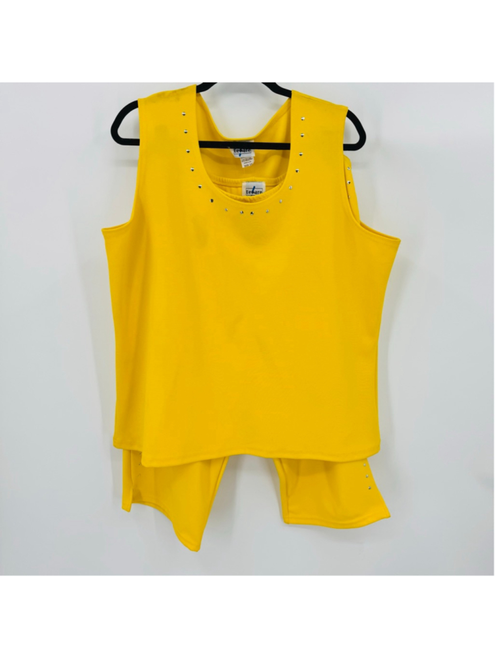 Vintage Yellow 2 Piece Outfit Tank Top Capri Pants Silver Studs Women's Size 2X